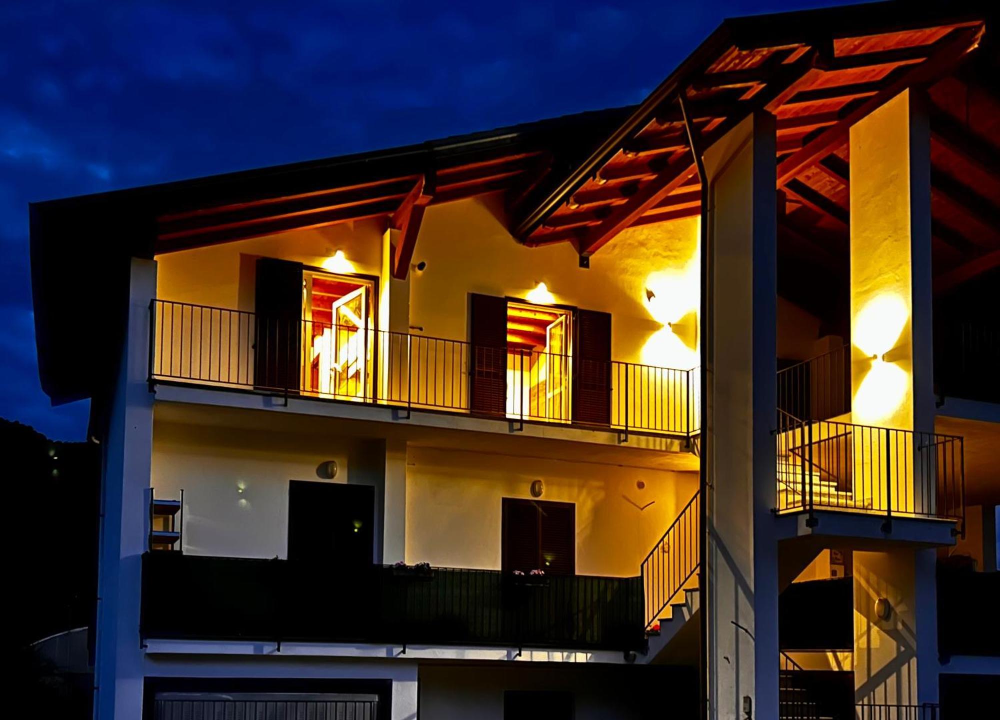 Casa Gio.Anna Apartment Mergozzo Exterior photo